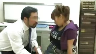 Skinn lesbiche Лесбиян Долоох pussy буйдан дээр.
