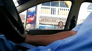Охин орлоно түүний илжиг нь шулуун гэдсээр Зөндөө.