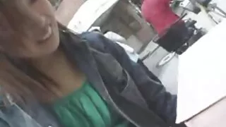 Новш хар үстэй Хатуу нулимс.