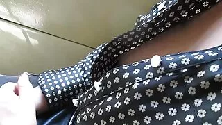 Би уулзалтын дараа тахиа хөхсөн.