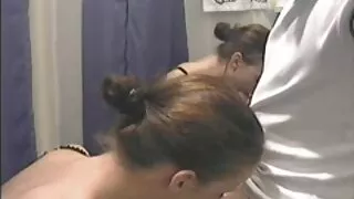 Цэвэрлэгч Брэд Ne NeMan fucks ганц бие эмэгтэй.
