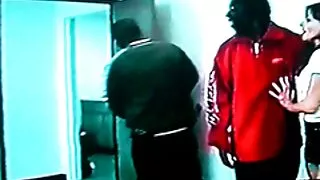 Хоер охин Сагамхай Ste нь хөгжилтэй байдаг