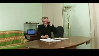 Өдөр бүр нөхөртэйгээ секс хийдэг.